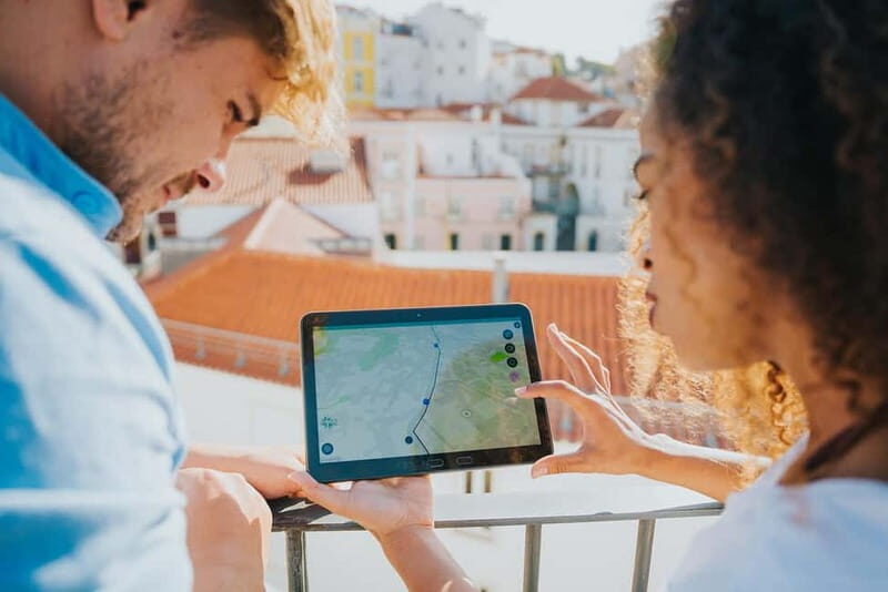 Lisbon: GPS-Guided Spinach Tour by Electric Car - The excursion vs. self-guided choice (and how it changes your day)