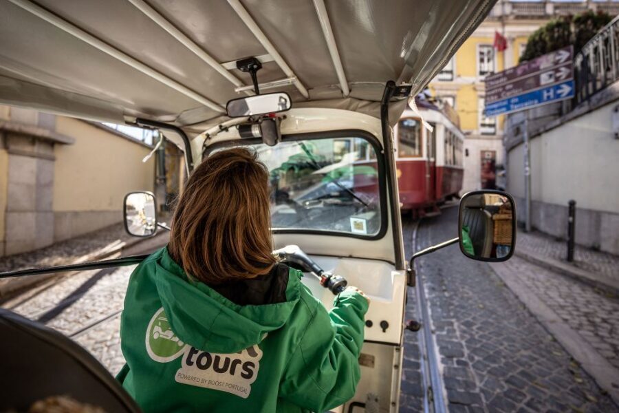 Lisbon: Guided Tuk-Tuk Tour Along the Historic Tram Line 28 - Campo das Cebolas and Praça Luís de Camões: Lisbon in between postcards