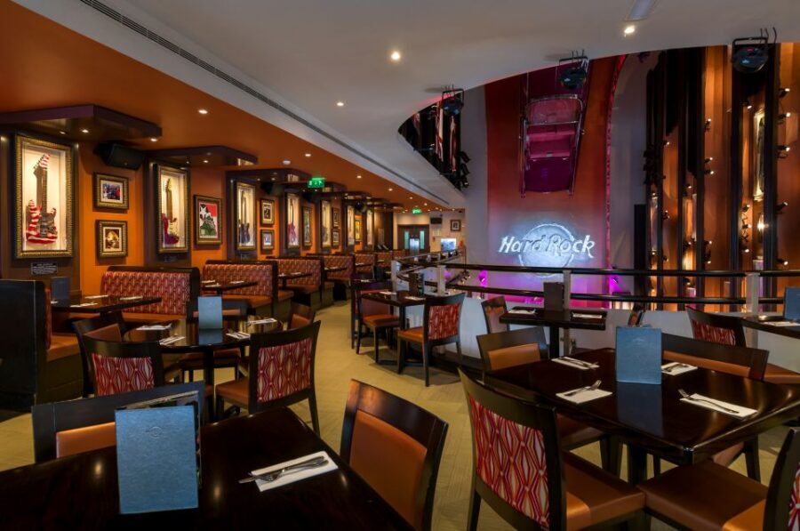 Lisbon: Hard Rock Cafe Experience - The Meal Plan: Gold vs Diamond Menus (2 Courses vs 3)