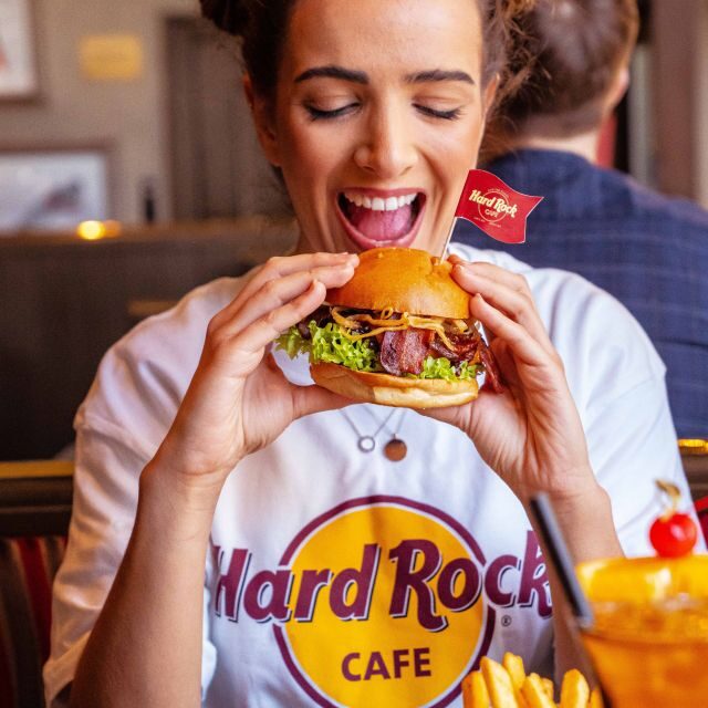 Lisbon: Hard Rock Cafe Experience - What the Rock Atmosphere Adds (And What It Doesn’t)