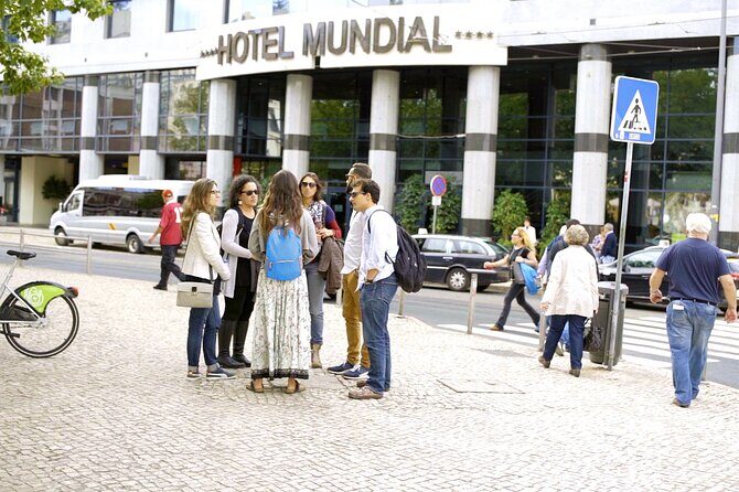 Lisbon Hidden Gems Walk: Traditions, Lunch and Ferry ride - Coffee, Pastel de Nata, Rossio’s Neo-Manueline Façade, and the Rossio Square You’ll Actually Use