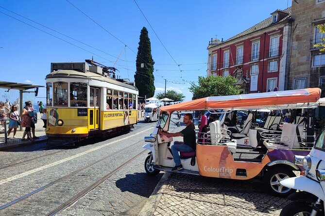 Lisbon Highlights: Private Tuk Tuk Tour Adventure Sightseeing - National Pantheon and Estrela Basilica: iconic monuments from the outside