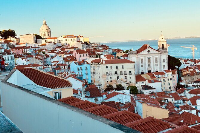Lisbon Historic City Tour by Tuk-Tuk - Practical notes that can save your day