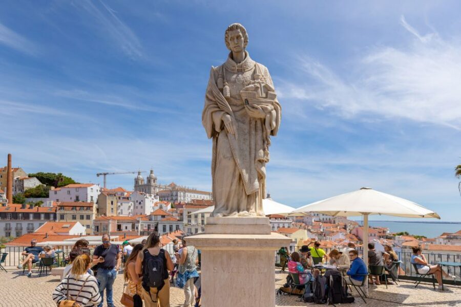 Lisbon: History, Stories and Lifestyle Walking Tour - Santa Justa Elevator and Baixa: A Viewpoint Above the Center