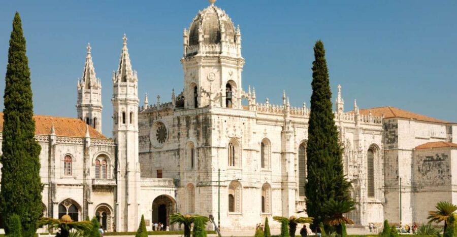 Lisbon: Jerónimos Monastery E-Ticket and Audio Guide - Getting in smoothly: e-ticket email and a no-meeting-point visit