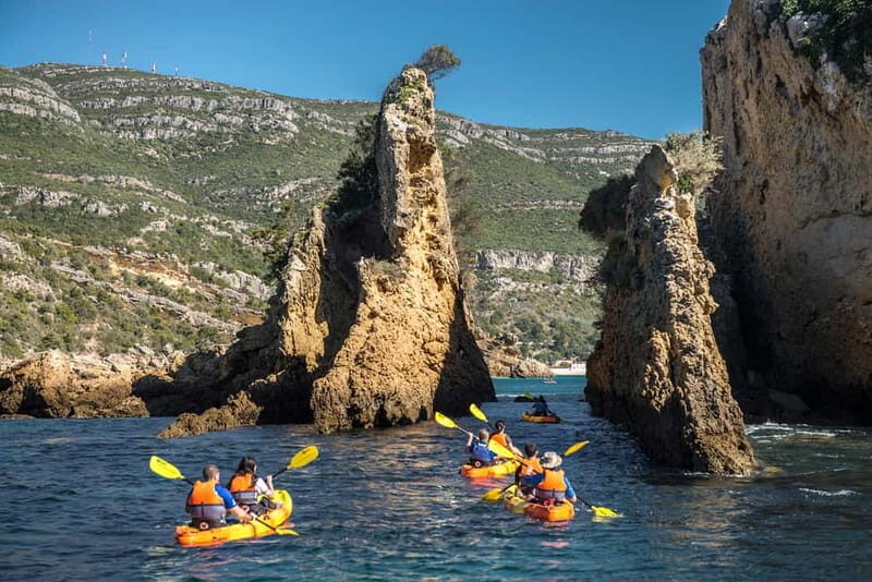 Lisbon: Kayak Tour Arrábida Natural Park, Setubal, Sesimbra - What to bring (and what to eat beforehand)