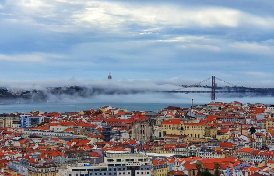 Lisbon: Old Town TukTuk Tour and Scenic Viewpoints in Alfama - Fado Museum and Chafariz d’El-Rei: culture cues without overcommitting