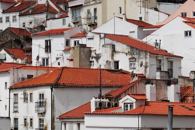 Lisbon Photo Private Day Tour - Mouraria: the best-preserved feel and photography potential