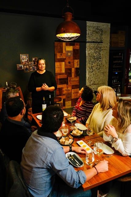 Lisbon: Premium Wine and Tapas Tasting Session - The food pairing: cheeses, Iberian sausages, and pata negra