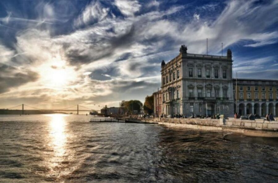 Lisbon: Private City Tour by Eco Tuk Tuk - Baixa and Lisbon Cathedral: the old core, with context that sticks