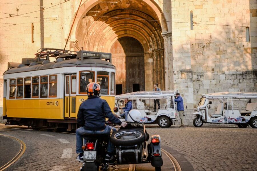 Lisbon: Private City Tour by Eco Tuk Tuk - Miradouro da Senhora do Monte: a second perspective worth your legs