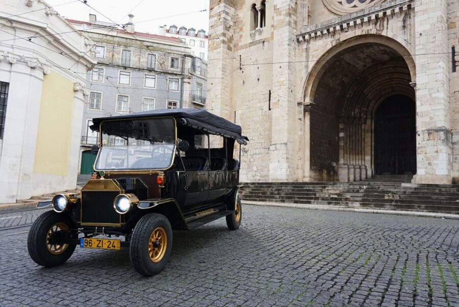 Lisbon: Private Guided Tuk-Tuk Tour with Hotel Pickup - Chiado, Bairro Alto, and fado atmosphere: where Romantic Lisbon comes alive
