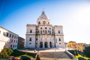 Lisbon: Private Sightseeing Tour in a Vintage Tuk Tuk - Choosing the 2-hour, 3-hour, or 4-hour route