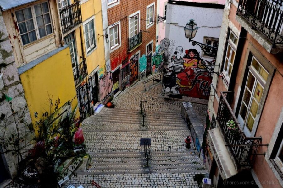 Lisbon: Private Sightseeing Tour in a Vintage Tuk Tuk - Chiado and Bairro Alto: Romanticism-era streets and Fado atmosphere
