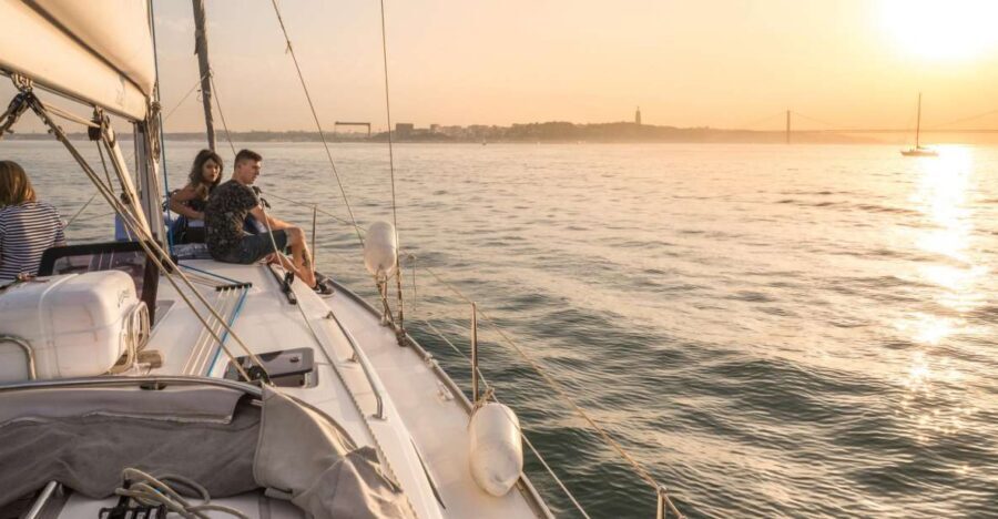 Lisbon: Private Sunset Cruise on the Tagus River with Drink - Key moments you’ll remember