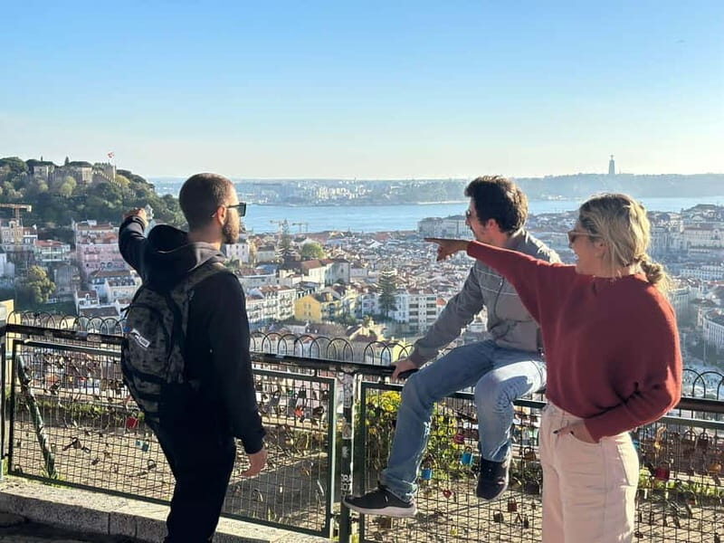 Lisbon: Private Tuk Tuk Tour with Optional Boat Cruise - Premium’s 25 de Abril Bridge and Costa da Caparica Switch the Mood