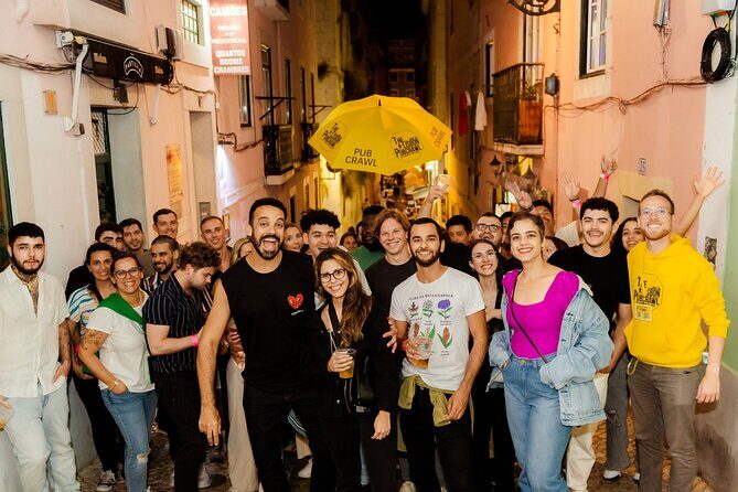 Lisbon: Pub Crawl with Open Bar, Shots & VIP Club Entry - Bar 3 and the VIP club entry you don’t have to wait for