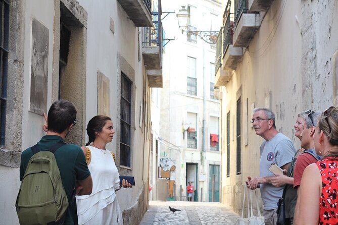 Lisbon Roots - Small group Food & Culture Walking Tour w/tastings - Dietary Restrictions: What You Can Expect (and What Needs a Deadline)