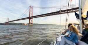 Lisbon: Sailing Tour on the Tagus River - Meeting at Doca do Bom Sucesso without the stress