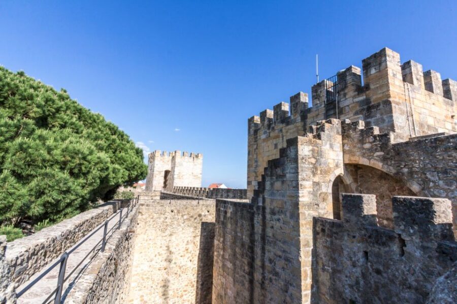 Lisbon: Sao Jorge Castle Skip-the-Line Ticket with Guide - Price and Value: Is $37 Worth It?