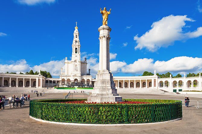 Lisbon: Shrine of Fátima Half Day Tour - Free time at the sanctuary and the Mass option