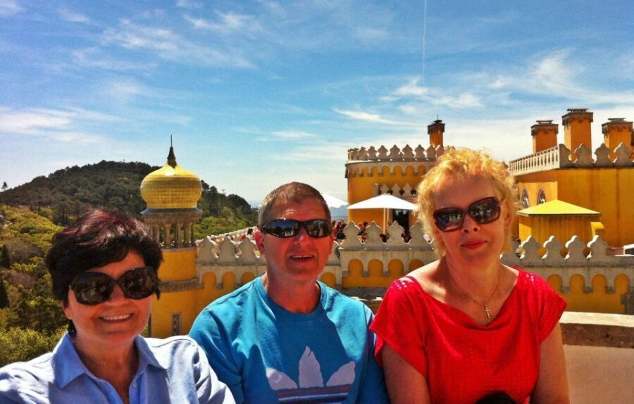 Lisbon: Sintra & Pena Palace Guided Tour with Hotel Pickup - Key highlights to know before you go