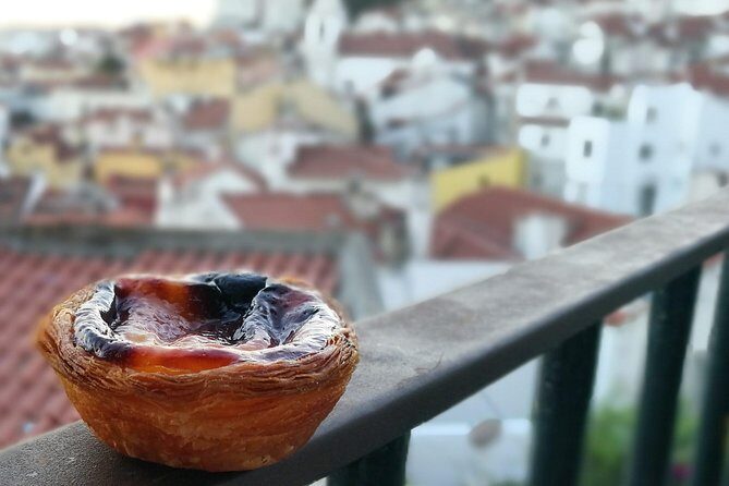 Lisbon Small-Group Food Tour with 18 Tastings in Alfama District - Timing and Walking Reality: How to Prepare for 3.5 Hours