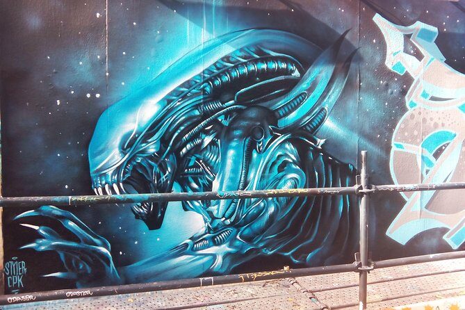 Lisbon: Street Art Walk - The art lineup: what you’ll hunt down street by street