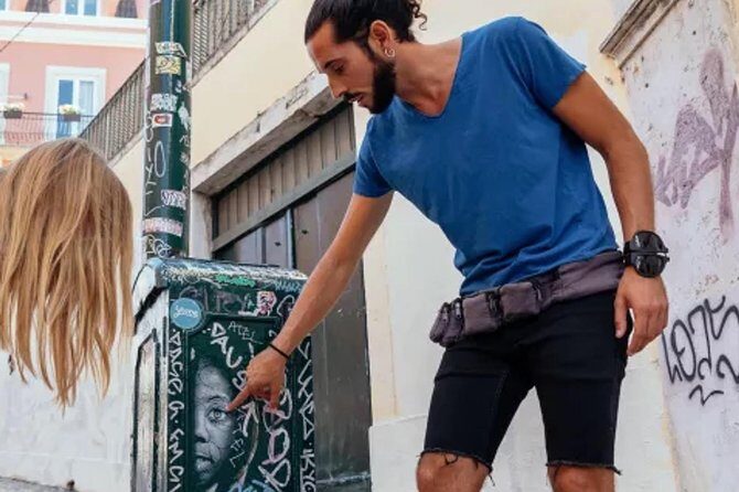Lisbon: Street Art Walk - Secret street art spots and the thrill of the newly painted walls