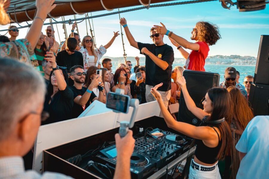Lisbon: Sunset Boat Party with Live DJ and Night Club Entry - Who should book this, and who should skip it
