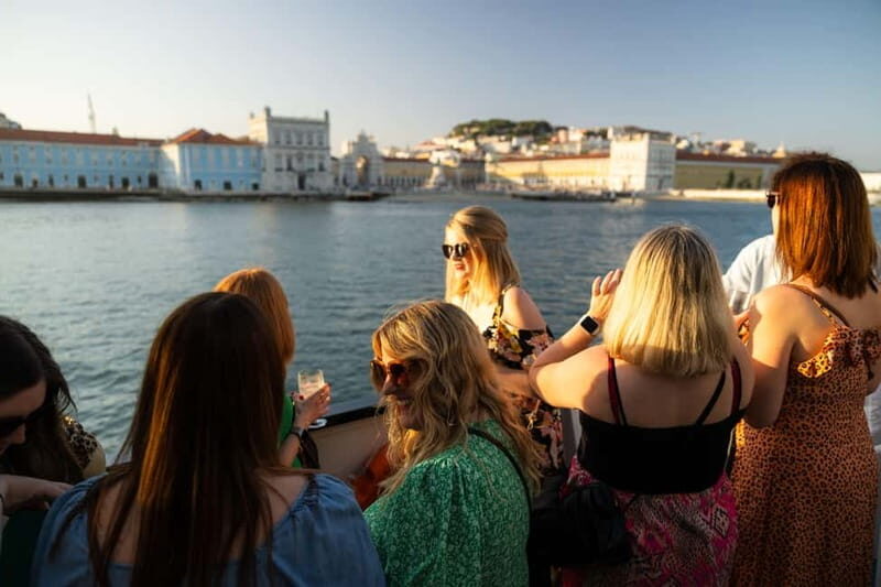 Lisbon: Sunset Boat Tour with Music and Drinks - Music and the Social Vibe: Party Energy Without Total Chaos