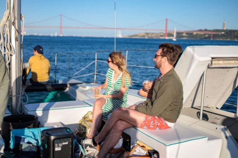 Lisbon: Sunset Catamaran Boat Tour with Music and Drinks - Meeting at Doca de Santo Amaro: What to Expect at the Start