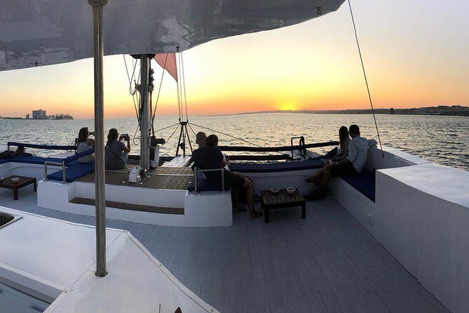 Lisbon Sunset Catamaran Cruise on the Tagus River - Drinks and Value: What Your $54.42 Buys You