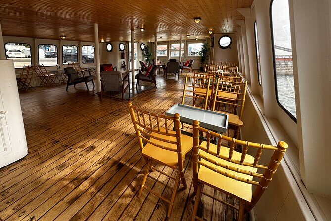 Lisbon: Sunset on board with music & drinks - Belém’s best “from-the-river” moments: Tower, Discoveries, and monastery views