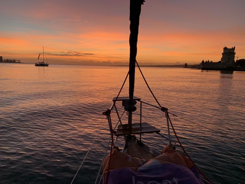 Lisbon: Sunset Sailing Cruise with Wine - Lisbon Landmarks You’ll Want to Keep an Eye on From the Water