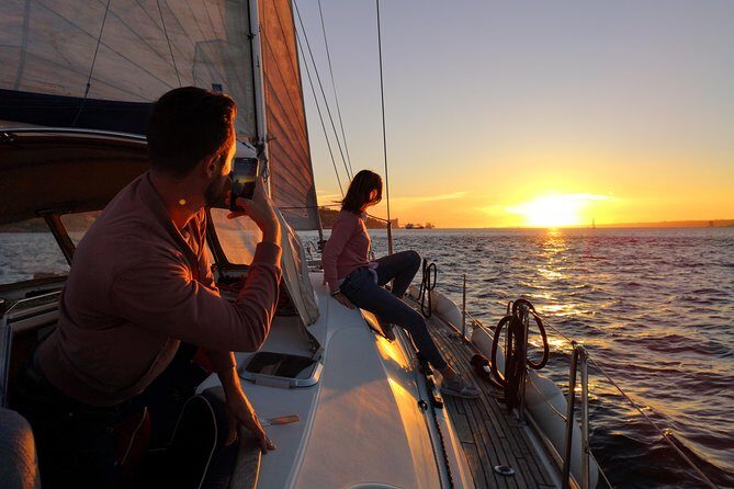 Lisbon Sunset Sailing Tour on Luxury Sailing Yacht with 2 Drinks - The Crew Dynamic: Why a Two-Person Team Changes the Tour