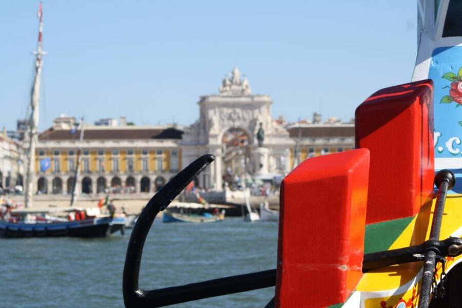 Lisbon: Tagus River Sunset Cruise in a Traditional Vessel - Quick highlights to know before you go