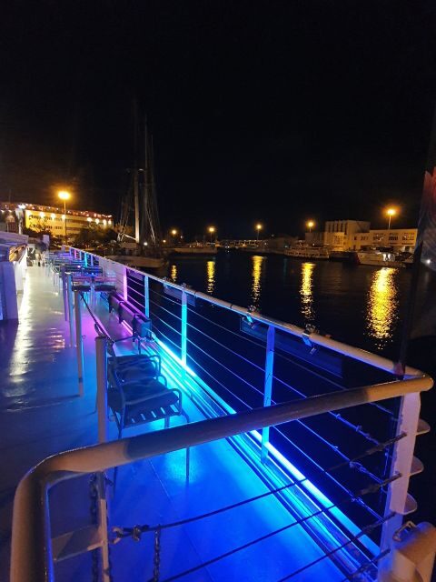 Lisbon: Tagus River Sunset Tour with Snacks and Drink - Snacks, Wine, and What You Actually Get for $32