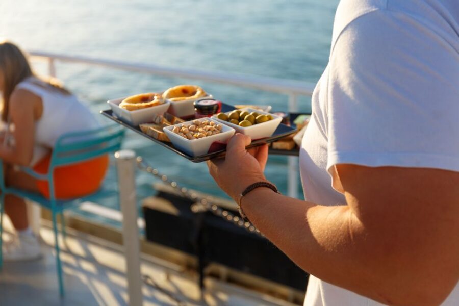 Lisbon: Tagus River Sunset Tour with Snacks and Drink - Christ the King View: A Wide-Angle Moment Without Climbing