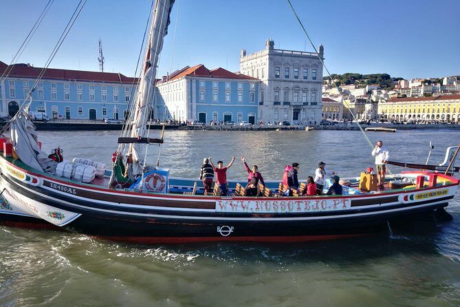 Lisbon Traditional Boats - Express Cruise - 45min - Getting There Smoothly: Meeting Point and Timing