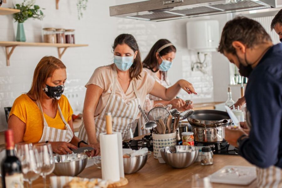 Lisbon: Traditional Portuguese Cooking Class - Entering Homecooking Lisbon HUB: A Cozy Start, No Fuss