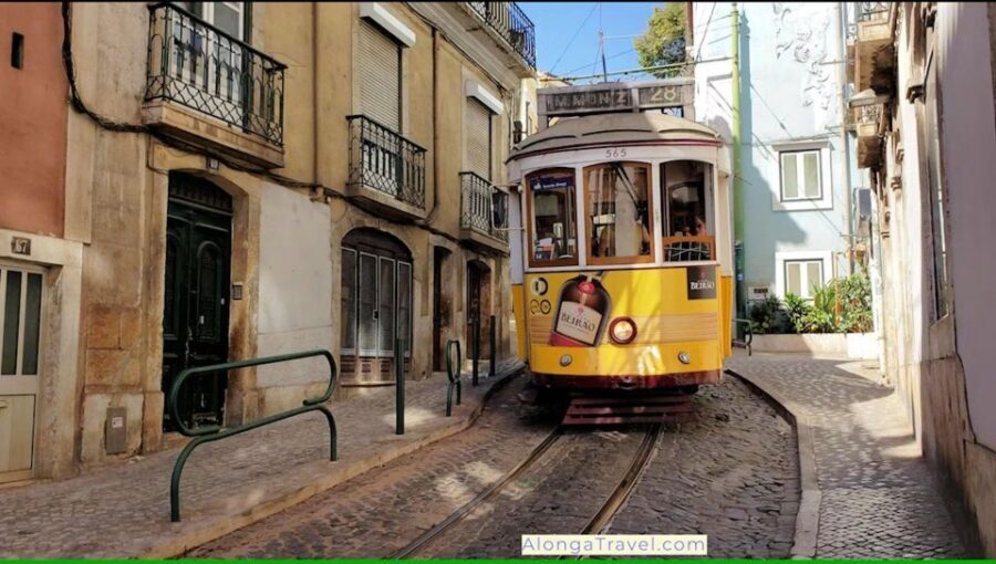 Lisbon: Tram 28 Entry Ticket & Audio Guide with 24-Hour Pass - Smartphone audio guide: how to make it work (and what to expect)