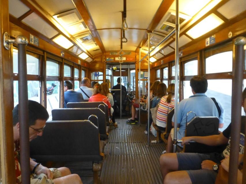 Lisbon: Tram 28 Entry Ticket & Audio Guide with 24-Hour Pass - Using the 24-hour pass like a local planner