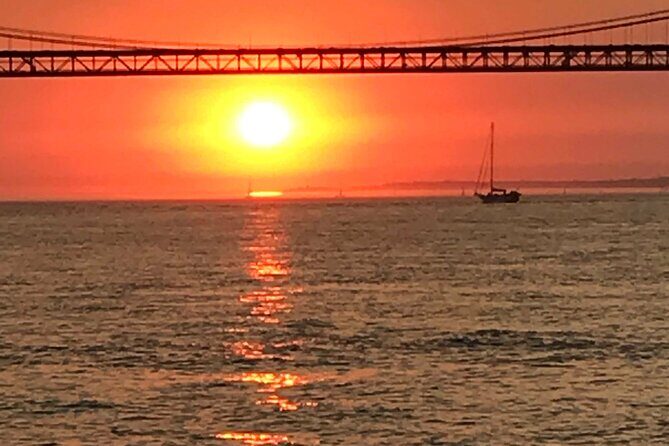 LUXURY Catamaran Sunset and Wine cruise - Why Lisbon From the Water Beats Lisbon From the Street