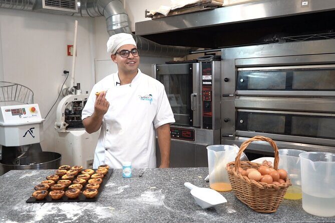 Pastel de Nata Masterclass at a Real Bakery in Downtown Lisbon - How the class kicks off: apron time, tart basics, and chef-led coaching