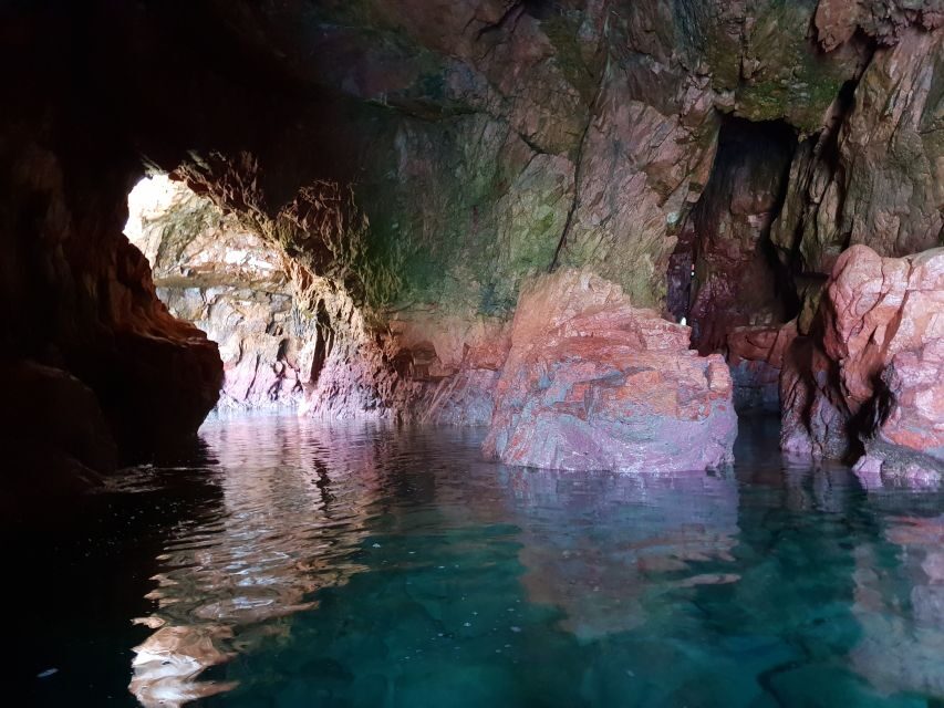 Peniche: Berlengas Roundtrip and Glass-Bottom Boat Cave Tour - Glass-Bottom Boat Tour: What You’ll See at Blue Cave and São João Batista Cave