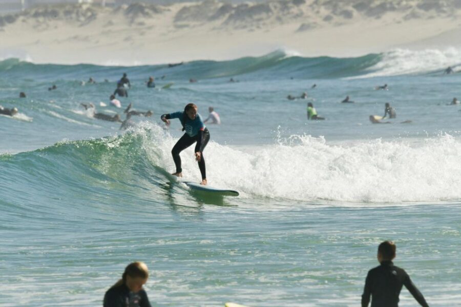 Peniche:Surf lessons Beginners ,Intermediate, advance level - Practical tips so you get more out of the 2 hours