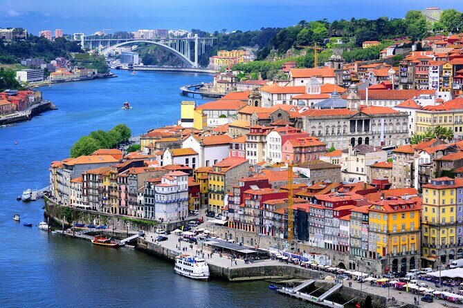 Porto Private Tour from Lisbon with Douro Cruise and Wine Tasting - Porto Calem Cellar Tour and Port Tasting in Gaia