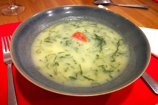 Portuguese Cooking Experience in Lisbon - Central Lisbon at 6:30 pm: how the night starts