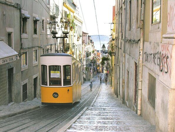Private Pub Crawl in Lisbon - Key things to know before you go